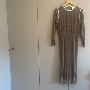 Max Mara ruched/pleated dress